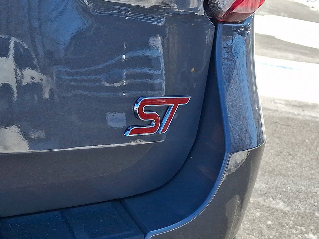 Certified 2024 Ford Explorer ST w/ Equipment Group 401A image 33