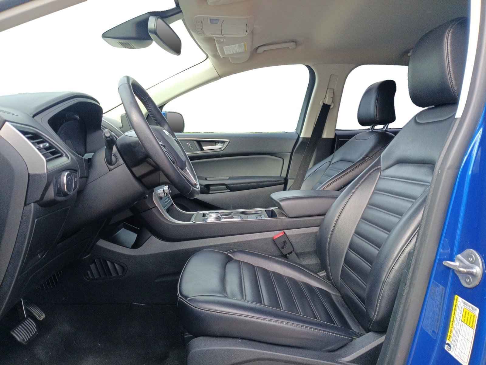 Certified 2024 Ford Edge SEL AWD/4WD image 9