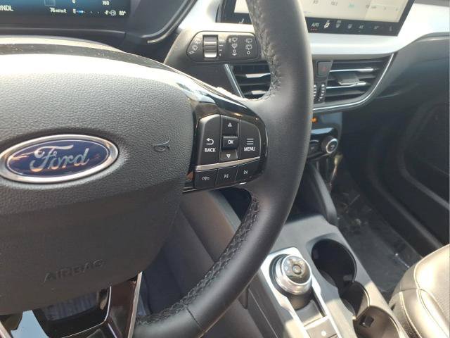 Certified 2023 Ford Escape Platinum AWD/4WD image 25