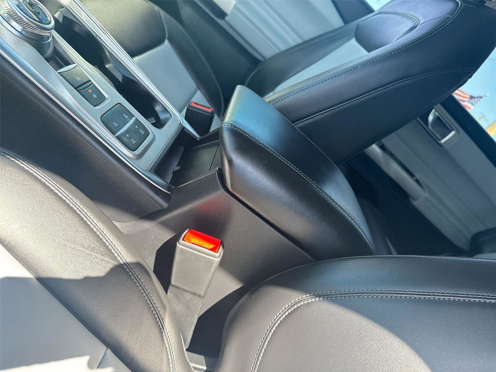 Certified 2024 Ford Explorer XLT w/ Equipment Group 202A image 24