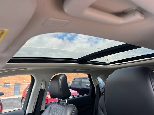 Certified 2023 Ford Edge Titanium w/ Class II Trailer Tow Package AWD/4WD image 19