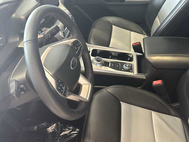Certified 2023 Ford Explorer XLT w/ Equipment Group 202A AWD/4WD image 25
