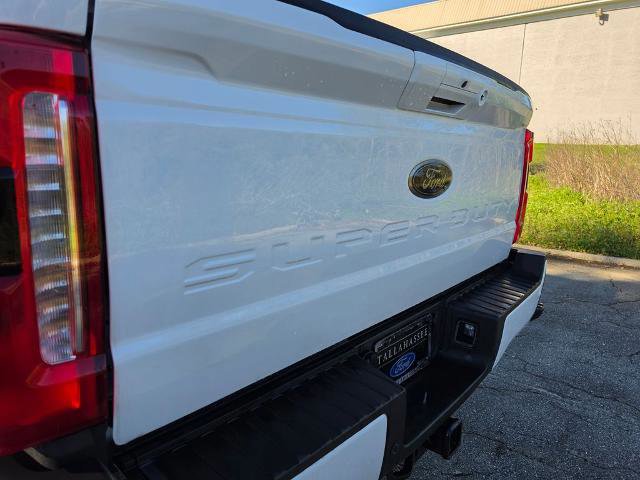 Certified 2026 Ford F250 Lariat w/ Black Appearance Package image 39