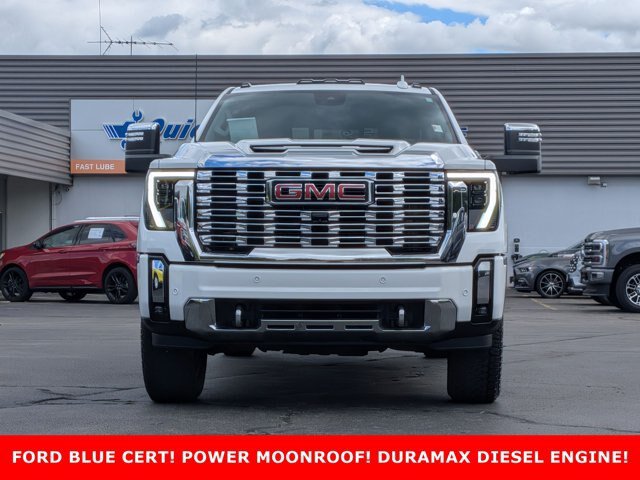 Used 2024 GMC Sierra 3500 Denali w/ Denali Reserve Package AWD/4WD image 2