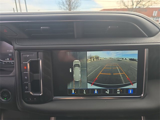 Used 2023 GMC Yukon Denali image 17