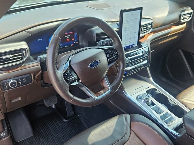 Certified 2022 Ford Explorer King Ranch w/ Class IV Trailer Tow Package RWD image 39