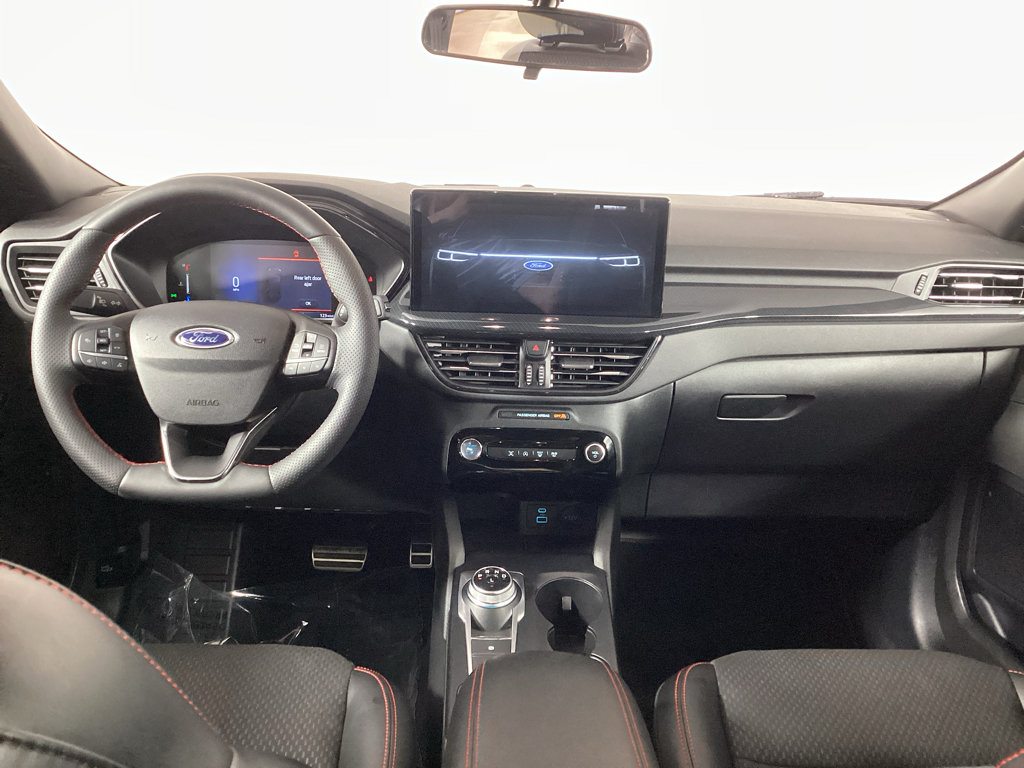 Certified 2023 Ford Escape ST-Line w/ Tech Pack #1 AWD/4WD image 18