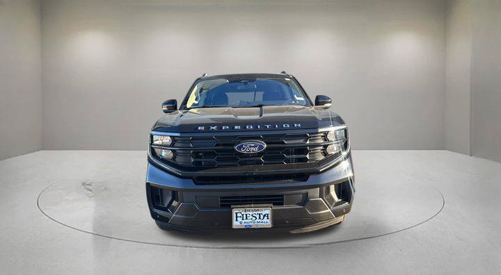 Certified 2025 Ford Expedition Active AWD/4WD image 2