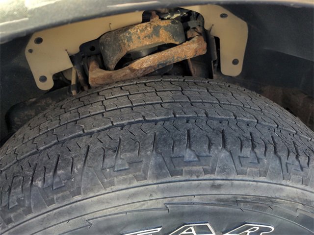 Certified 2017 Ford F150 XLT w/ Equipment Group 302A Luxury image 30