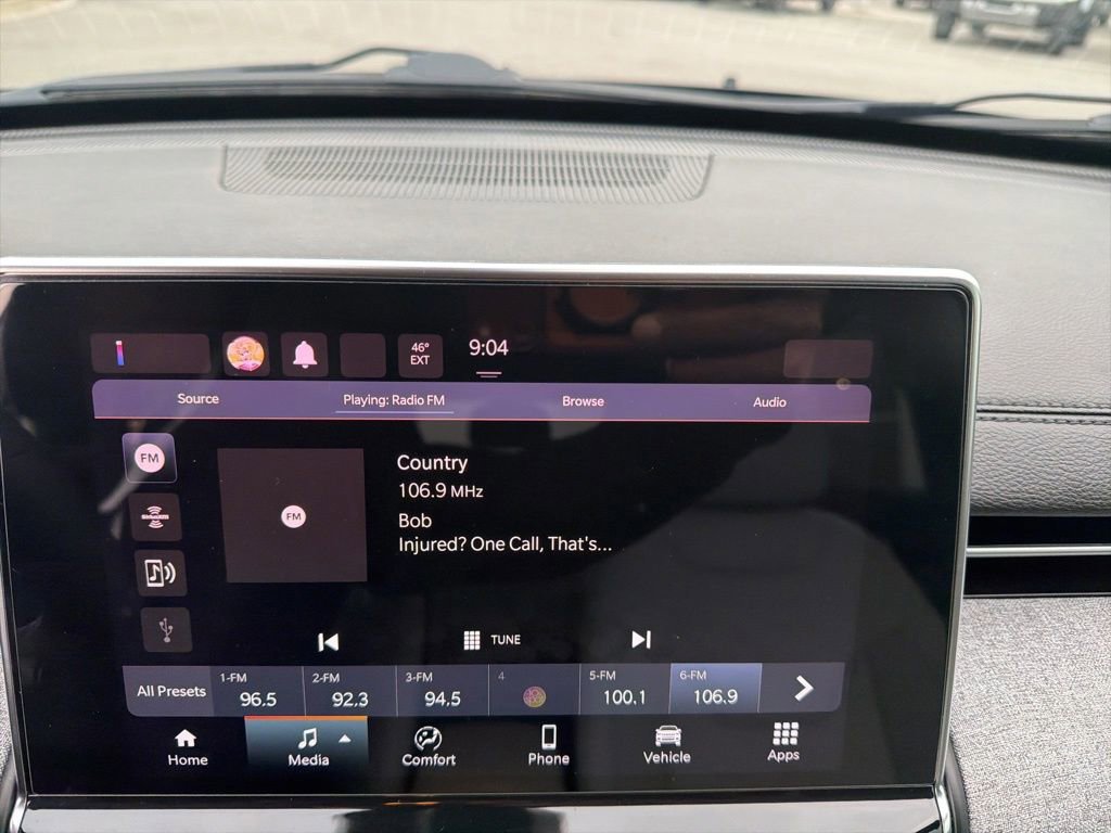 Used 2022 Jeep Compass Latitude w/ Sun and Sound Group image 23