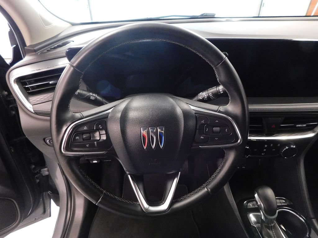 Used 2025 Buick Encore GX Preferred FWD image 20
