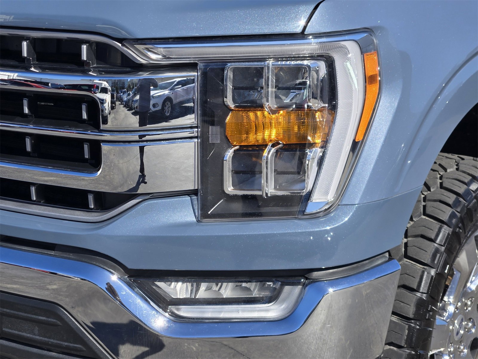 Certified 2023 Ford F150 Lariat w/ Trailer Tow Package image 9