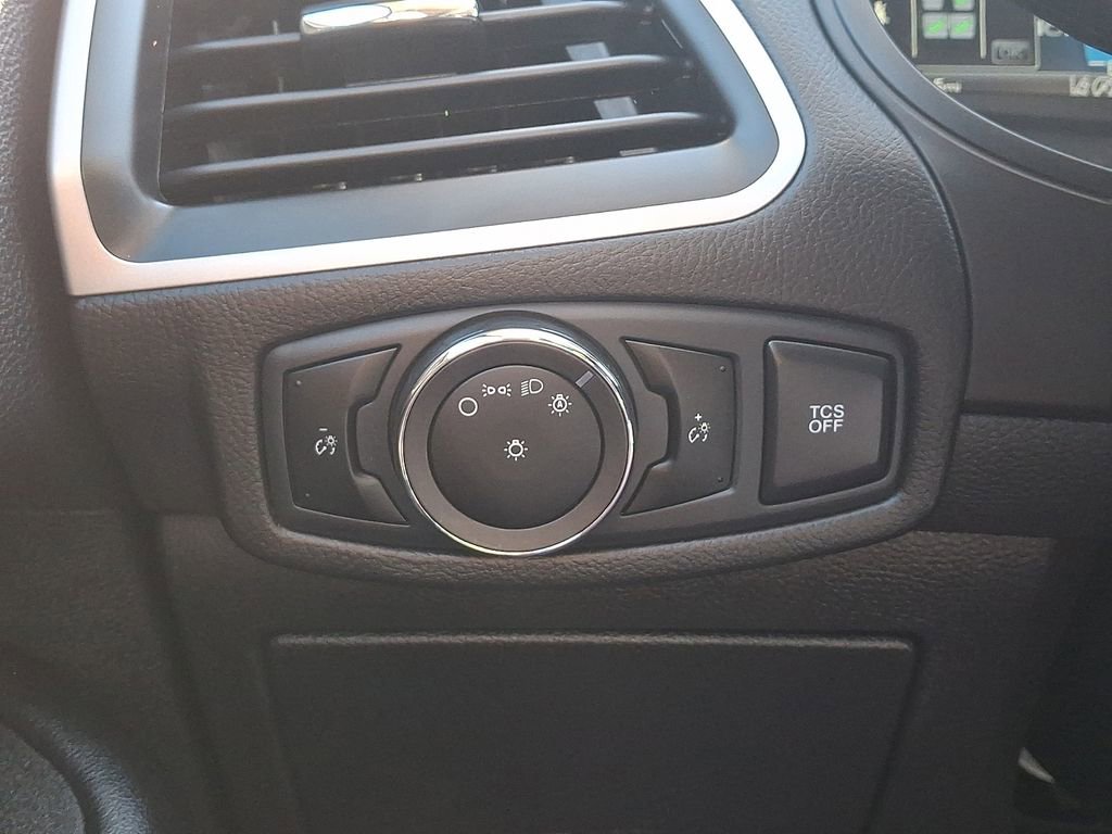 Certified 2023 Ford Edge SEL AWD/4WD image 22