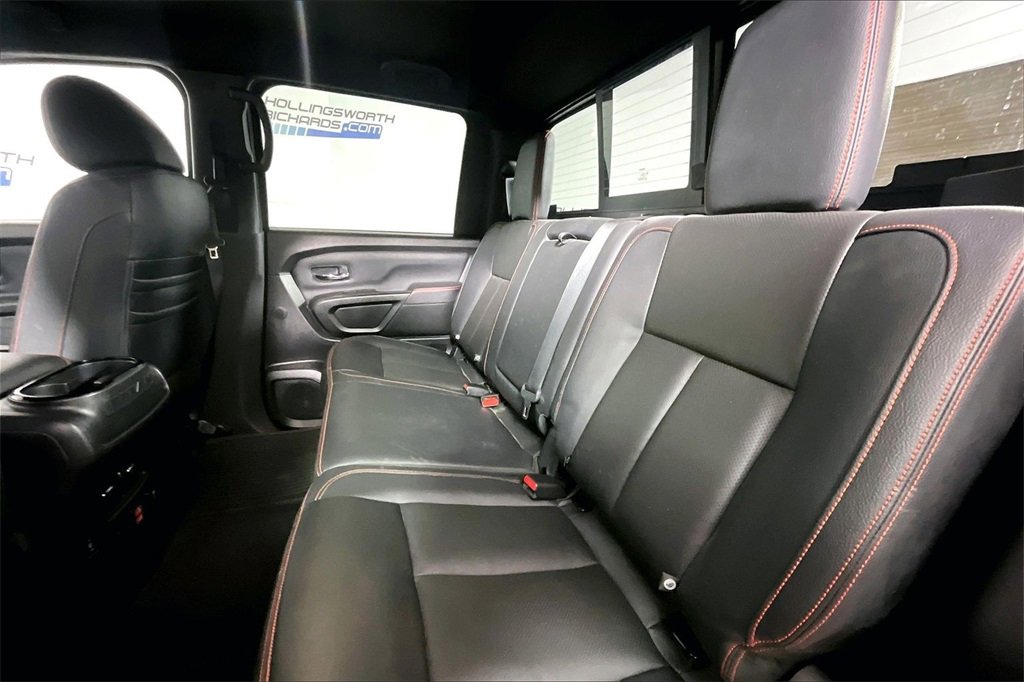 Used 2021 Nissan Titan PRO-4X w/ Pro-4x Convenience Package image 21