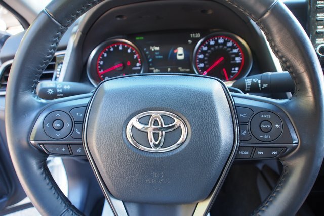 Used 2022 Toyota Camry XSE FWD image 23