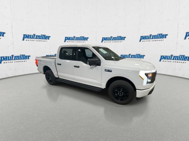 Certified 2025 Ford F150 Lightning XLT AWD/4WD image 13