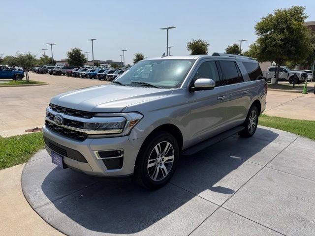 Certified 2024 Ford Expedition Max Limited RWD image 3