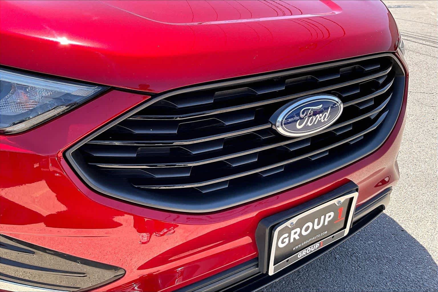 Certified 2024 Ford Edge SEL w/ Sport Appearance Package AWD/4WD image 29