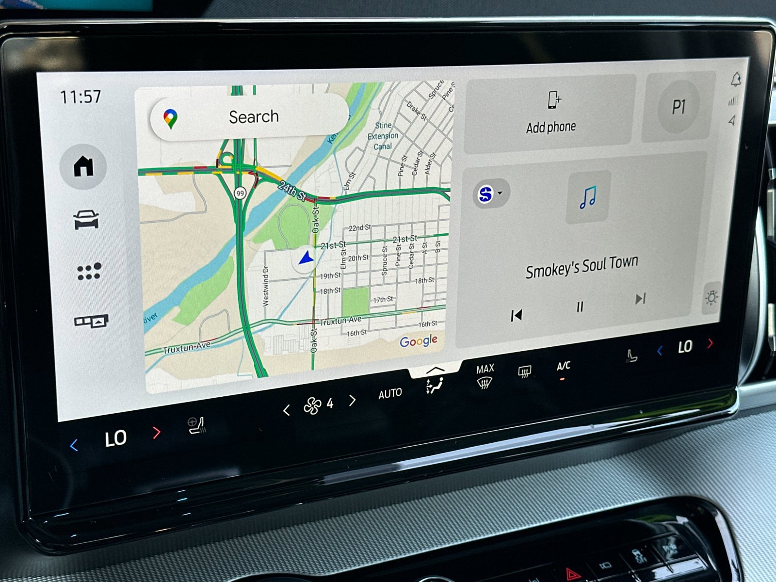 Certified 2025 Ford Expedition Active image 19