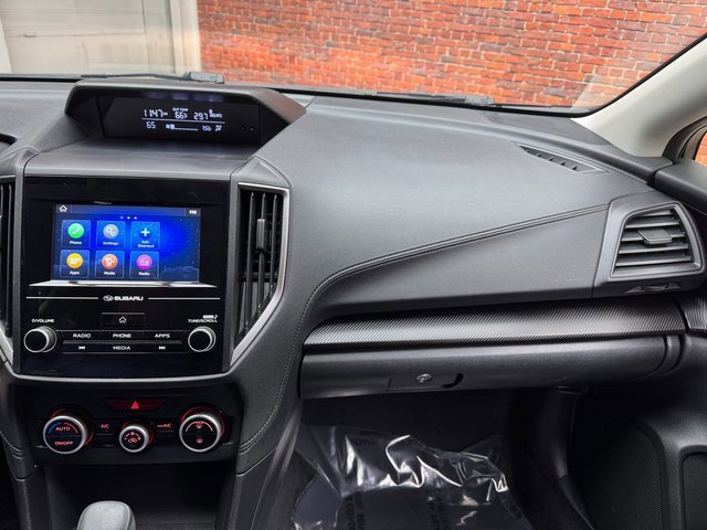 Used 2023 Subaru Crosstrek 2.0i image 18