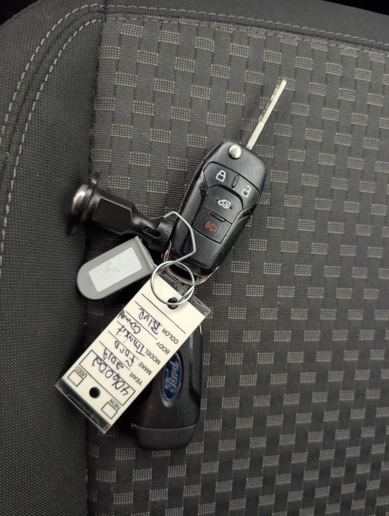 Certified 2019 Ford Transit Connect XLT FWD image 41