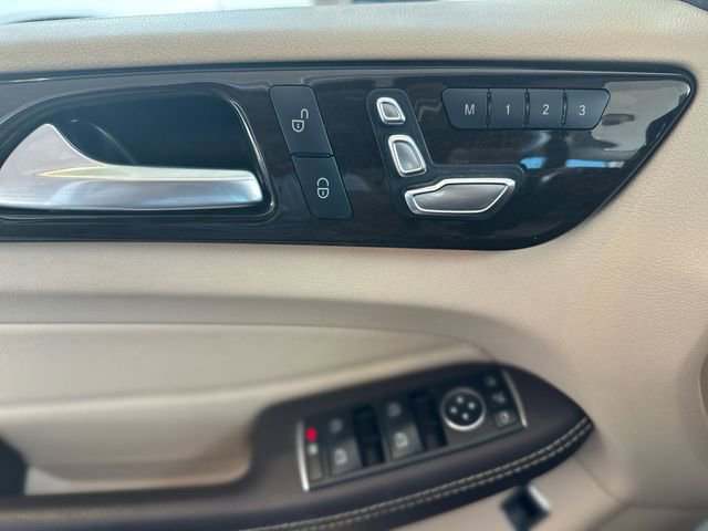 Used 2017 Mercedes-Benz GLS 450 4MATIC image 14