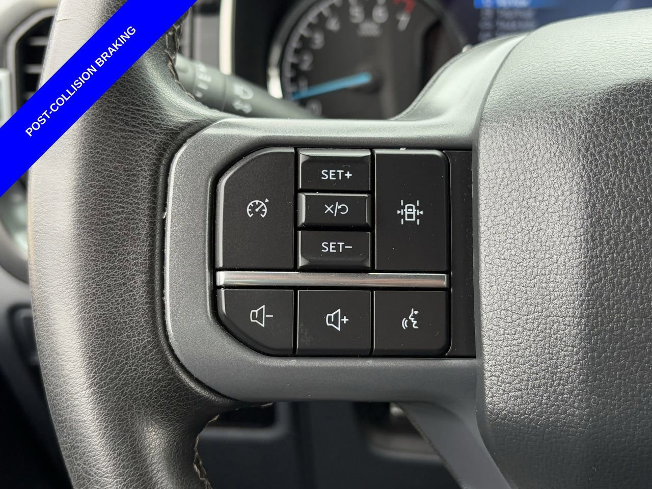 Certified 2023 Ford F150 XLT w/ Equipment Group 302A High image 17