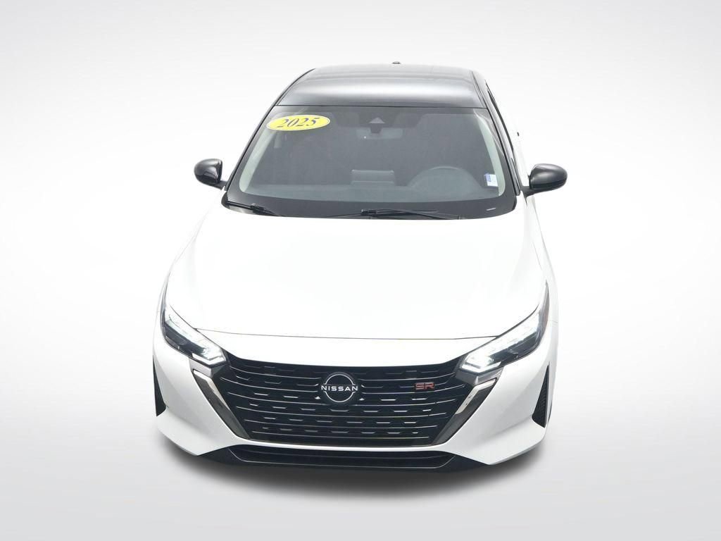 Used 2025 Nissan Sentra SR FWD image 24