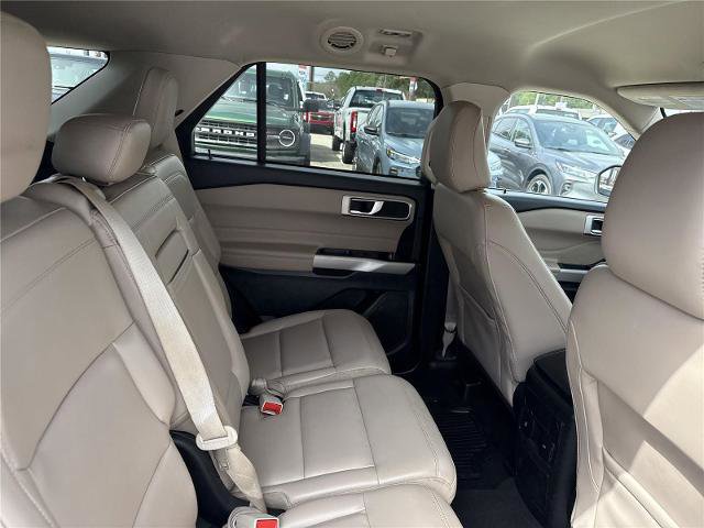 Certified 2024 Ford Explorer XLT w/ Equipment Group 202A image 21