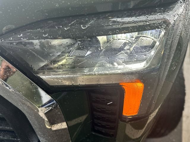 Used 2022 Toyota Tundra SR5 w/ TRD Off-Road Package image 9