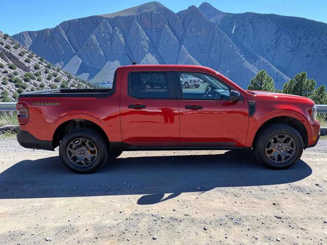 Certified 2024 Ford Maverick Tremor w/ Tremor Off-Road Package AWD/4WD image 7