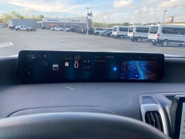 Certified 2025 Ford Expedition Active AWD/4WD image 19