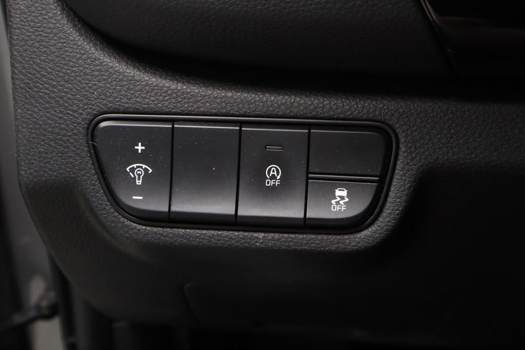 Used 2024 Kia Seltos S image 28