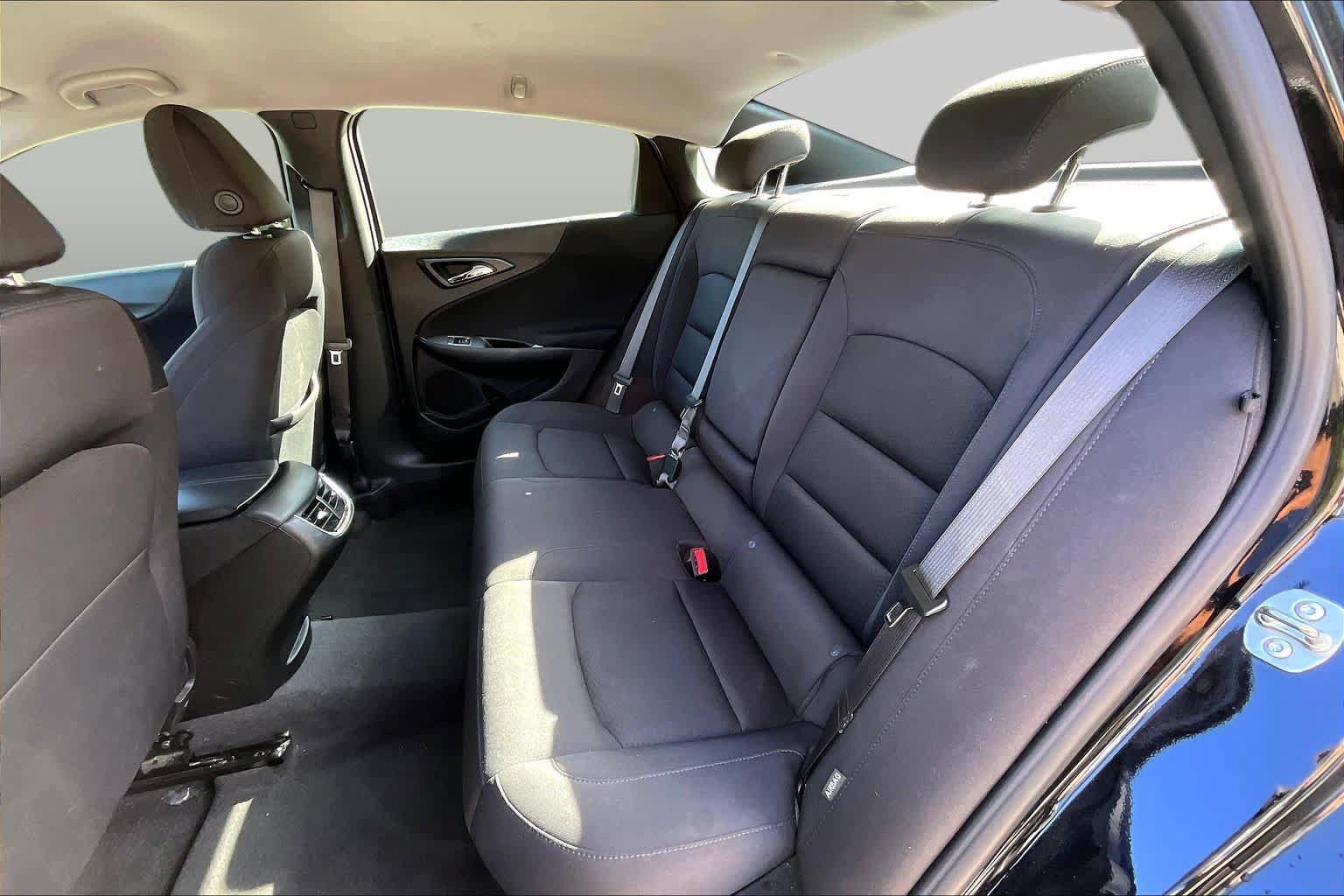 Used 2024 Chevrolet Malibu LT FWD image 21