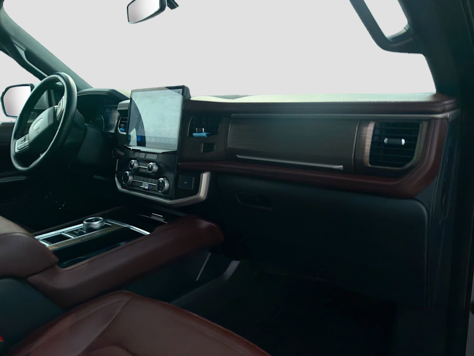 Certified 2023 Ford Expedition Limited image 33