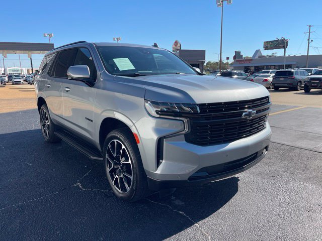 Used 2024 Chevrolet Tahoe RST w/ Luxury Package RWD image 11