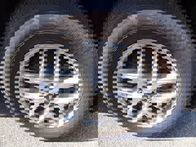 Certified 2023 Ford Edge SEL image 21