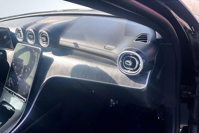 Used 2023 Mercedes-Benz C 300 Sedan image 17