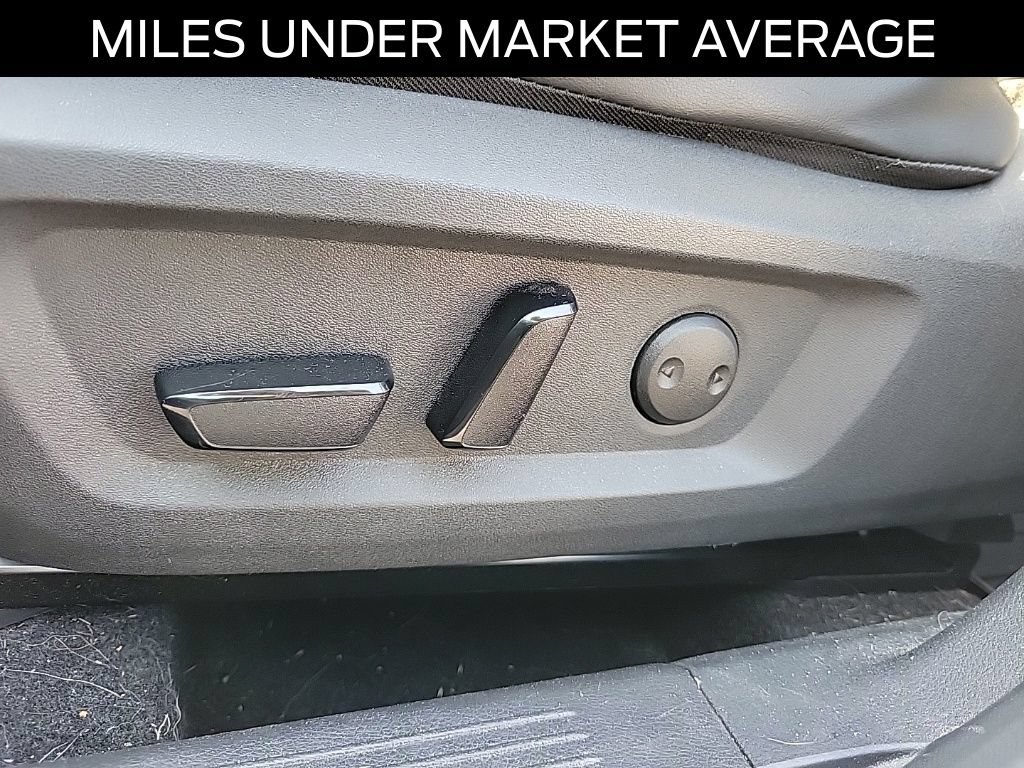 Used 2021 Nissan Rogue SV w/ Premium Package AWD/4WD image 18