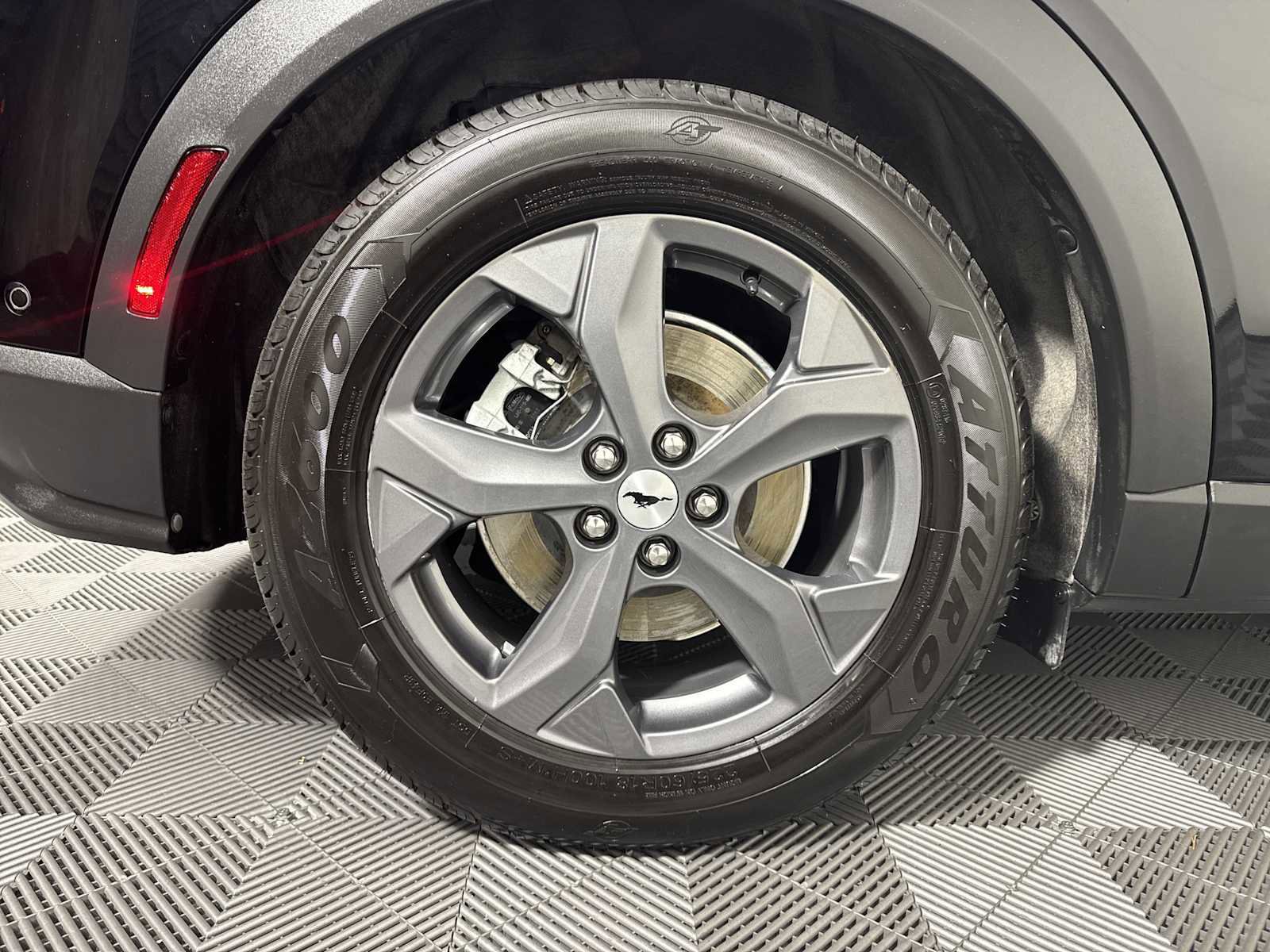 Certified 2021 Ford Mustang Mach-E Select w/ Comfort/Technology Package image 19