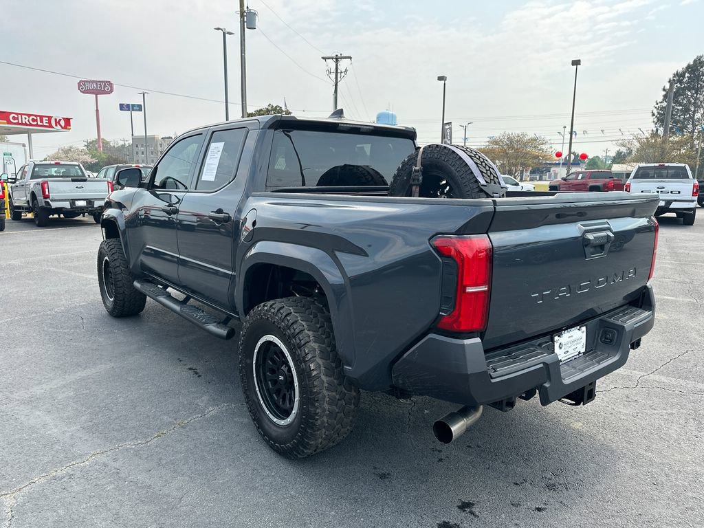 Used 2025 Toyota Tacoma SR RWD image 5