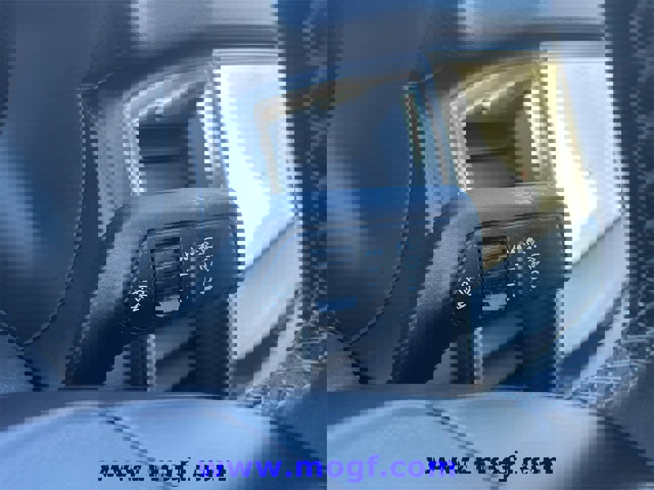 Certified 2022 Ford Ranger Lariat w/ Tremor Off-Road Package image 14