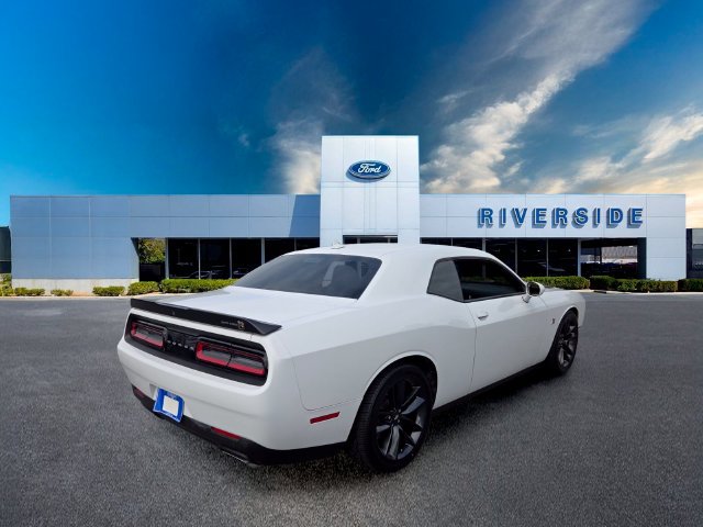 Used 2021 Dodge Challenger R/T Scat Pack RWD image 7