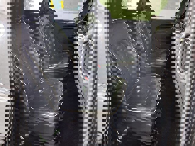 Used 2022 Chrysler Pacifica Limited w/ Uconnect Theater Family Group image 22