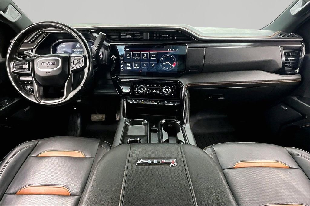 Used 2024 GMC Sierra 3500 AT4 w/ Technology Package AWD/4WD image 16