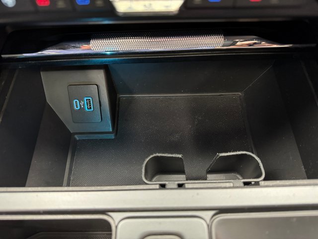 Certified 2021 Ford F150 Lariat w/ Equipment Group 502A High image 18