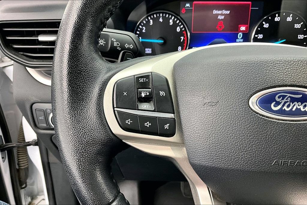 Certified 2020 Ford Explorer XLT w/ Comfort Package AWD/4WD image 18