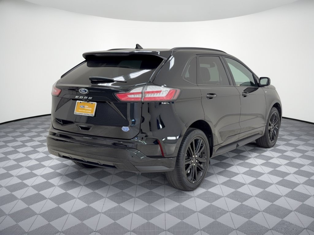 Certified 2023 Ford Edge ST-Line AWD/4WD image 9