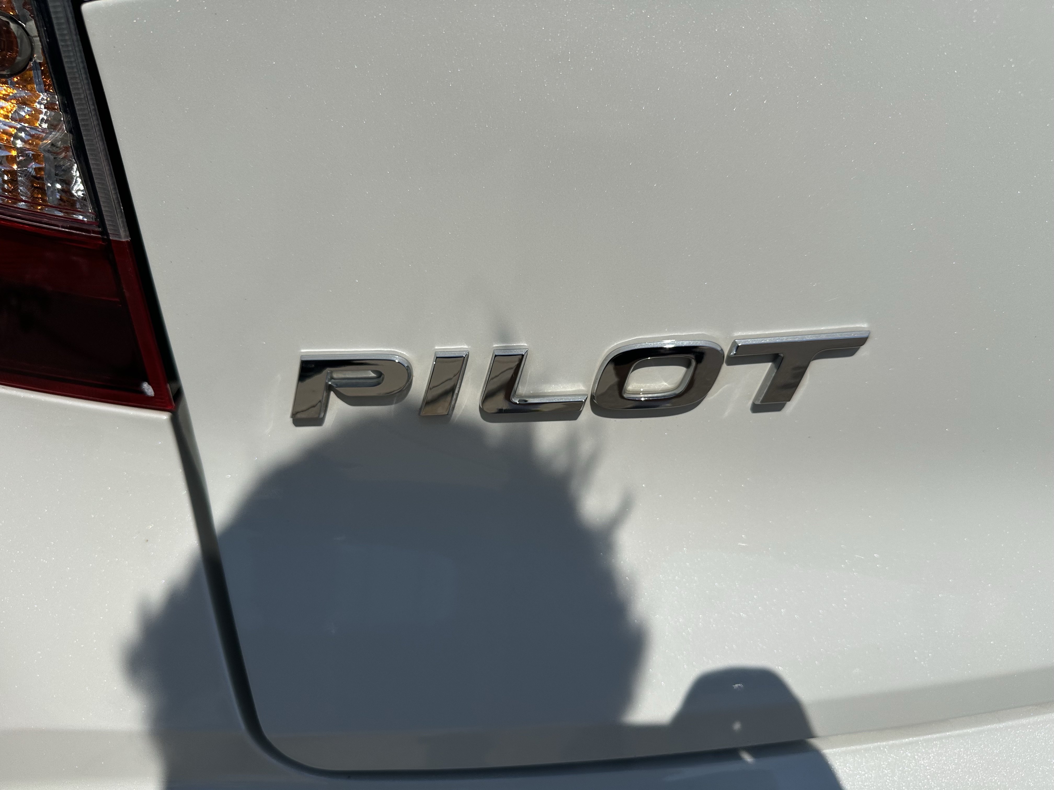 Used 2022 Honda Pilot Sport image 7