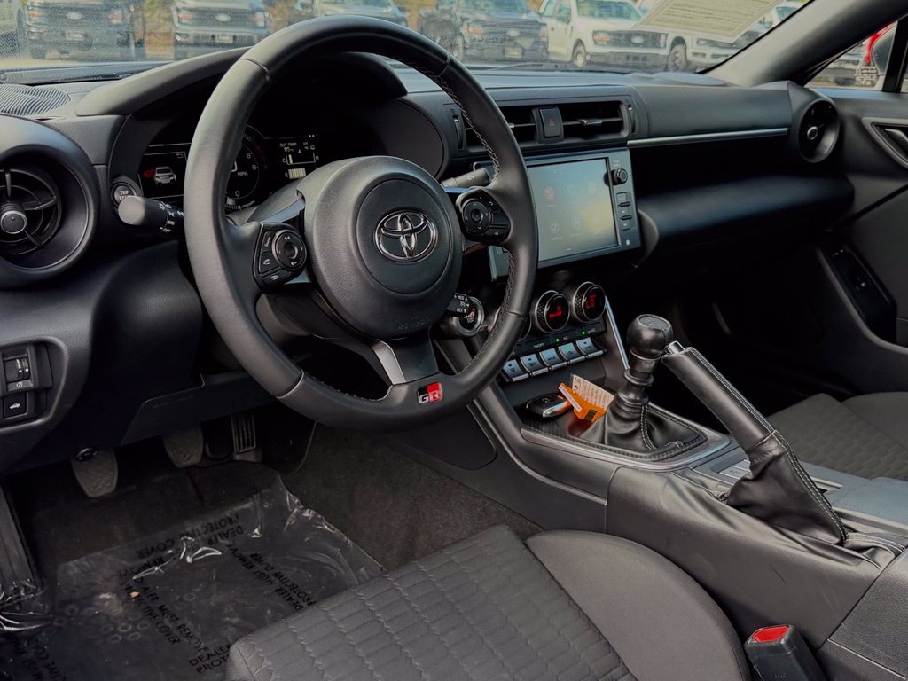 Used 2023 Toyota GR86 RWD image 26